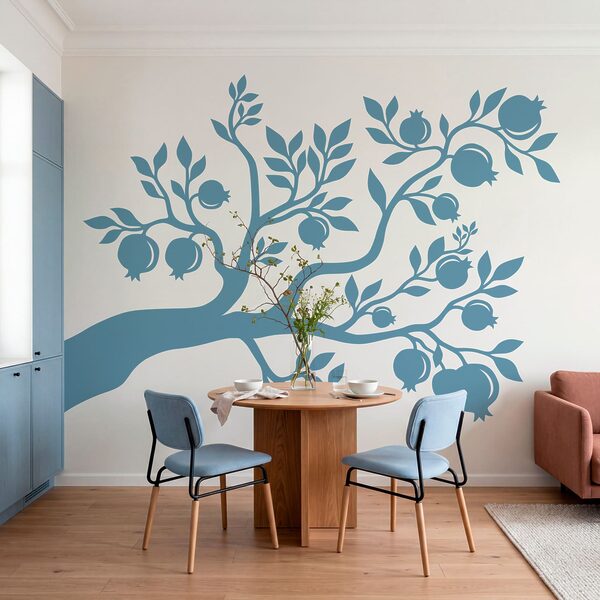 Arbre bleu avec des feuilles et des fruits Arbre bleu avec des feuilles et des fruits